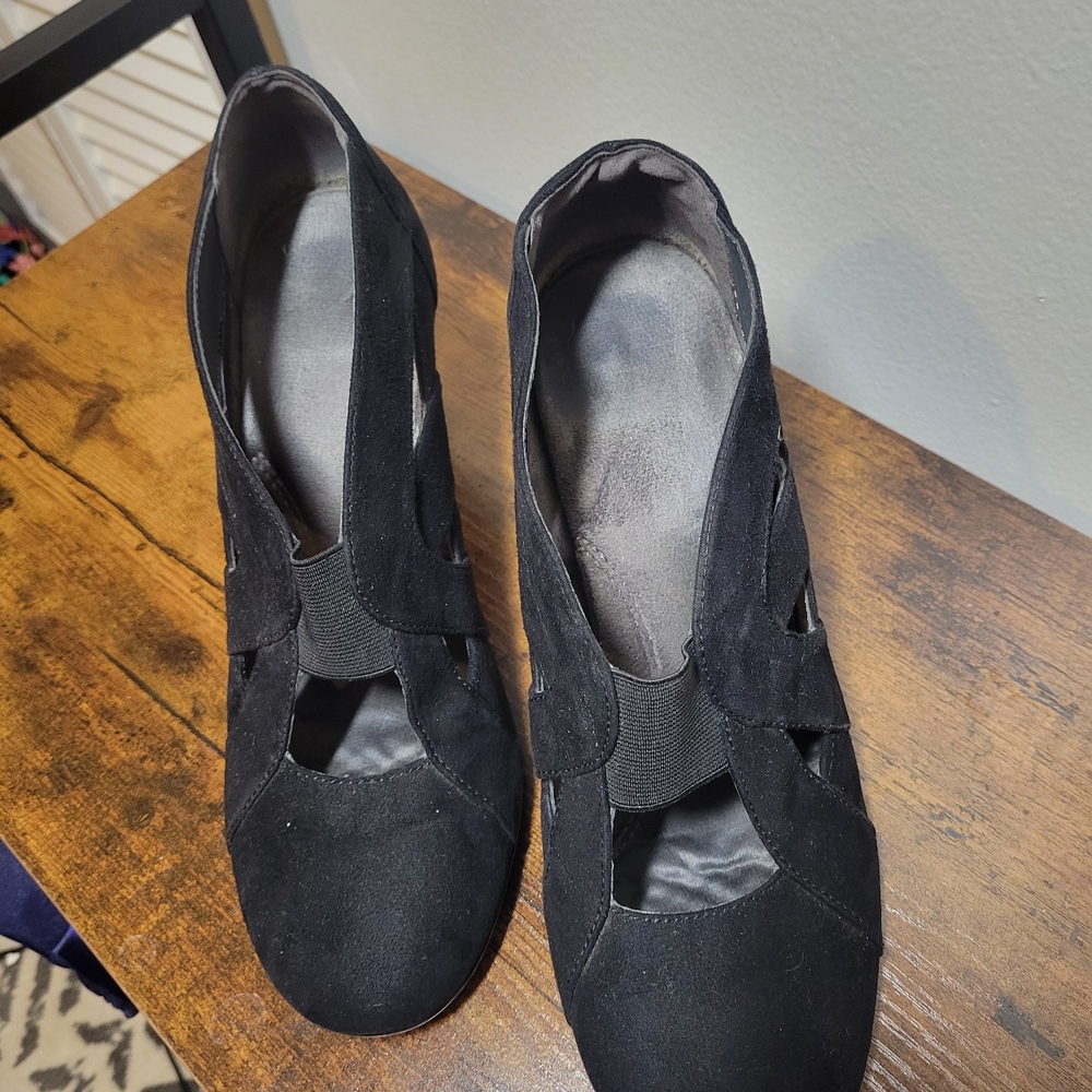 Aerosoles Size 8 Black Women's Shoes